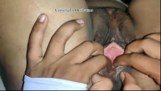 Desi Sexy Girlfriend Fingering Pussy With Fucking By Lover Video
