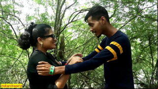 Indian Desi Beautiful Maid Outdoor Romance With Owner Video