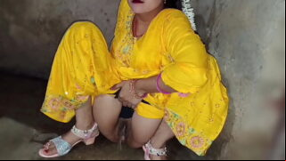 Indian Desi Escort Maid Standing Style Anal Sex With Owner In Outdoor Video