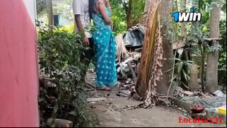 Indian Desi Sexy Woman Hard Fucking Pussy In Outdoor By Lover Video