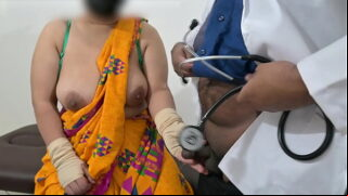 Indian Desi Village Aunty Boobs And Her Pussy Fuck By Doctor Video