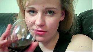 Playing with British amateur Nadia Video